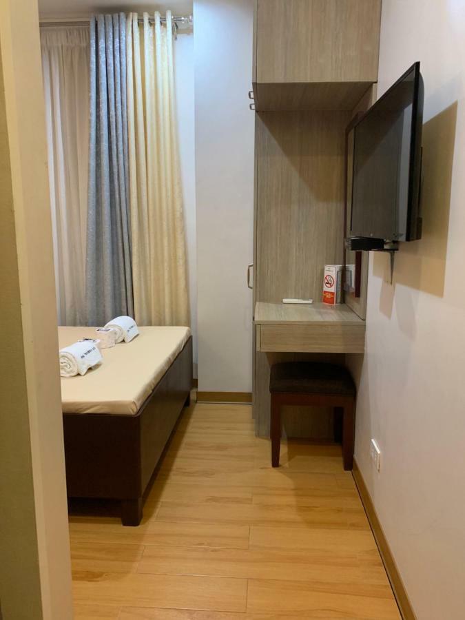 Davao Persimmon Suites מראה חיצוני תמונה
