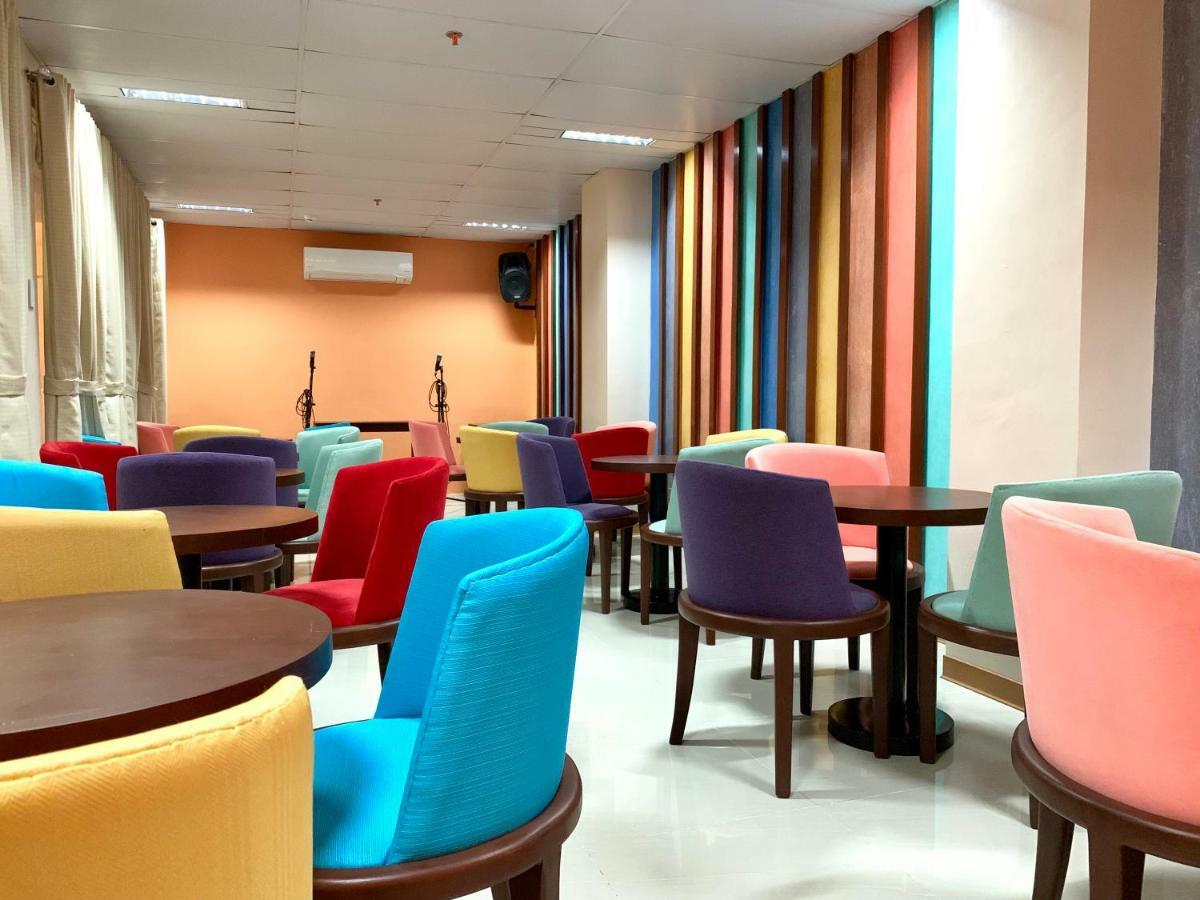Davao Persimmon Suites מראה חיצוני תמונה